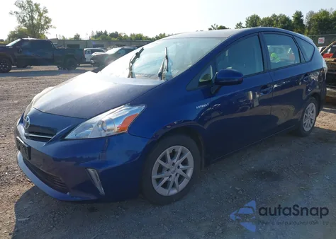 2012 Toyota Prius V Three из США, поврежденный, VIN JTDZN3EU3C3096702
